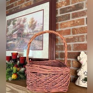 Vintage 1981 Woven Handmade Wicker Basket